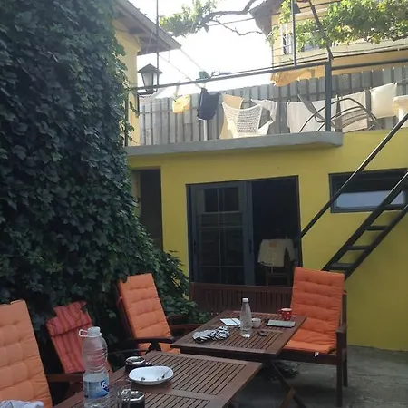 Del Mar Hostel Warna